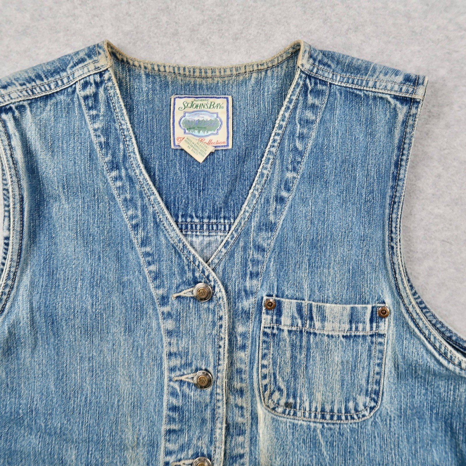 Vintage St Johns Bay Women M Medium Denim Vest Blue Cotton Button Front Workwear