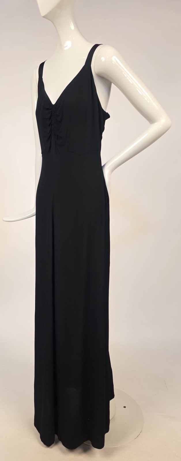SEXY + SLEEK 1930’S LUX LONG BLACK CREPE DRESS W RUCHED TOP