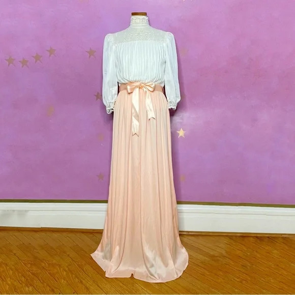 Vintage 70s Romantic Lace And Satin Peach Cream Chiffon Cottagecore Dress Small