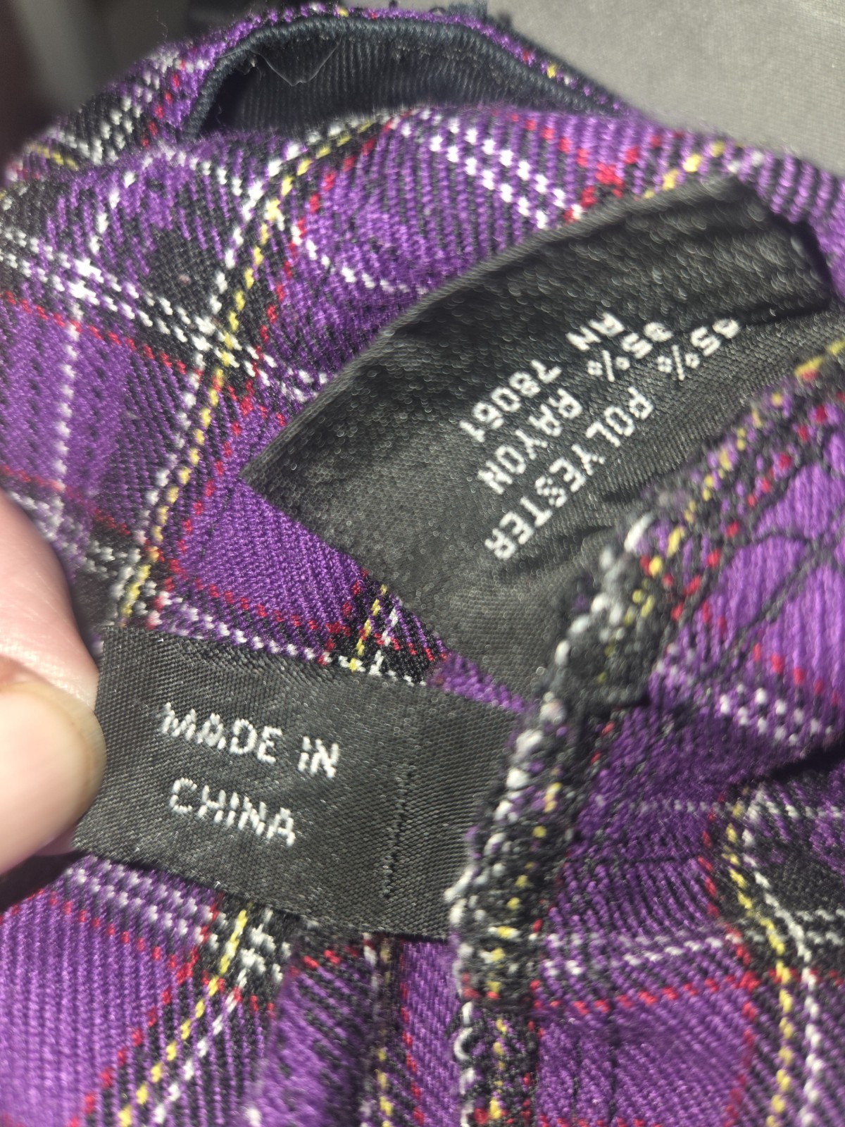 Y2K Tripp NYC 1 purple Tartan Plaid Skinny Capri Pants D ring & Metal Grunge Zip