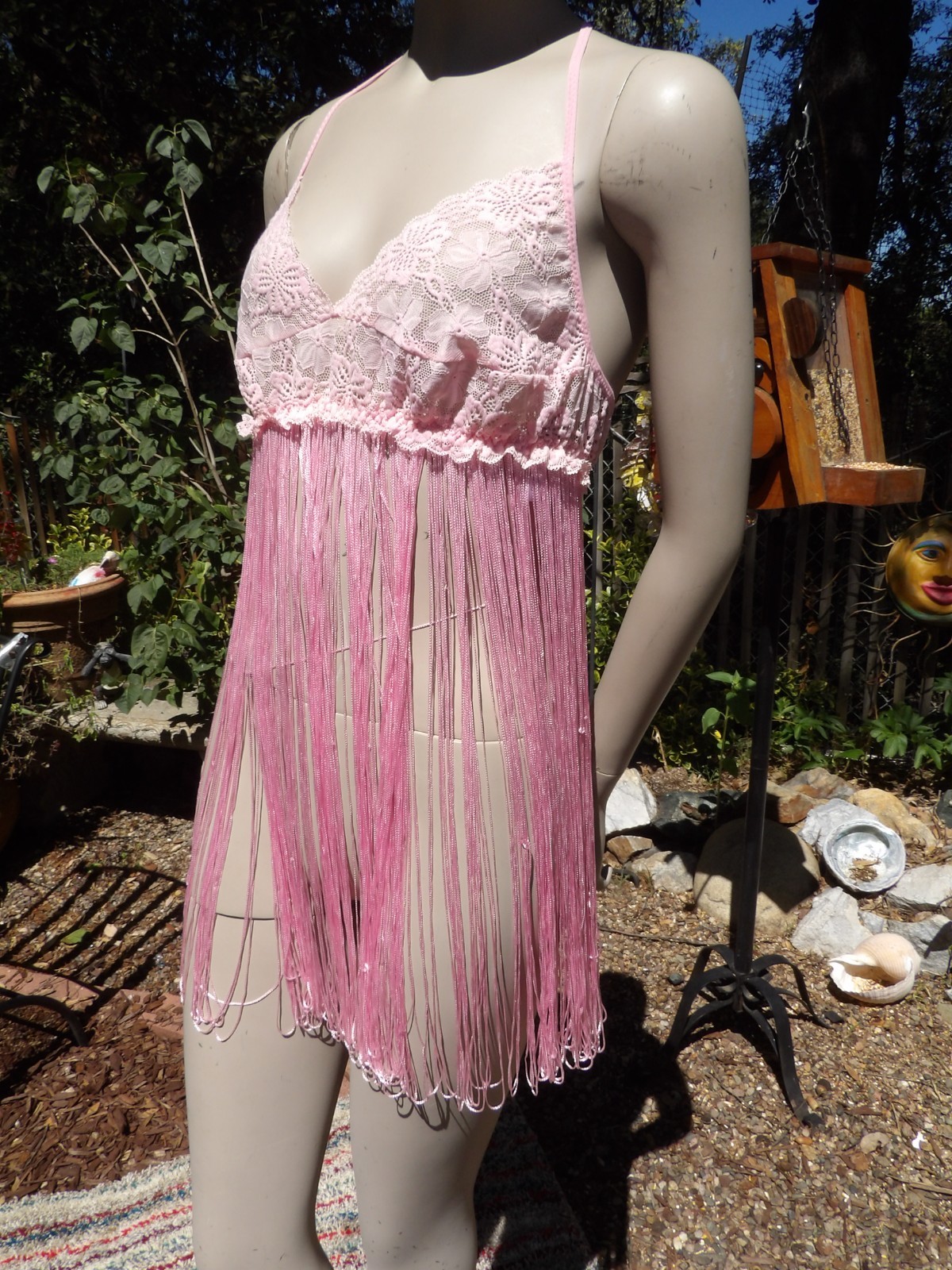 VTG SHIRLEY OF HOLLYWOOD PINK FRINGE & LACE BABY DOLL NIGHTY M