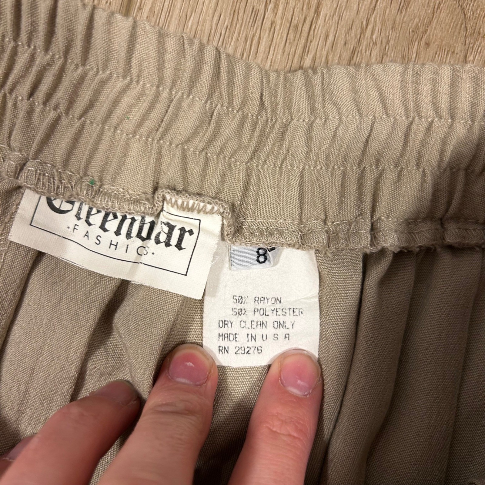 Greenbriar Fashions Vintage Tan Pleated Midi Skirt Elastic Waist 26″ 8 Small USA