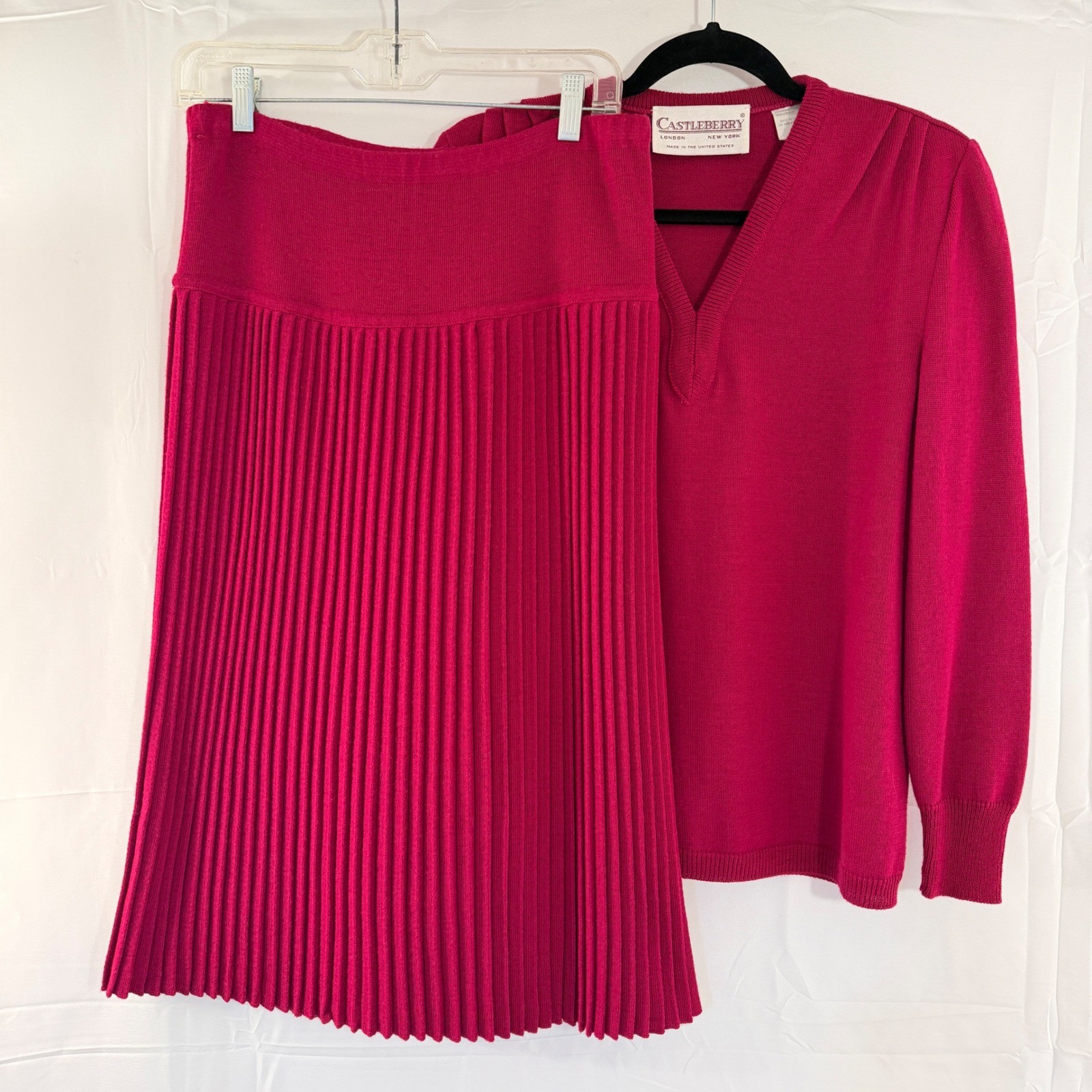 Castleberry Vintage Magenta Pink Knit Skirt Set Wool Blend Pleated USA Womens 8