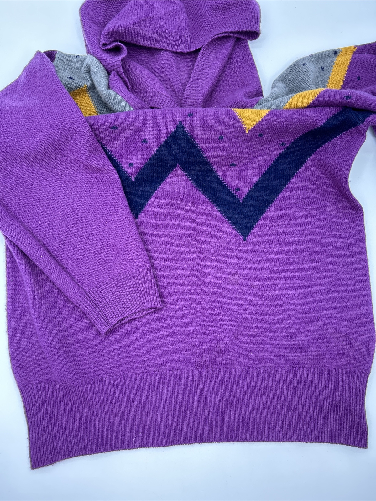 Intarisa Purple Hoodie Sweater 1980s Memphis Style Zig Zag Retro 80s 90s Vintage