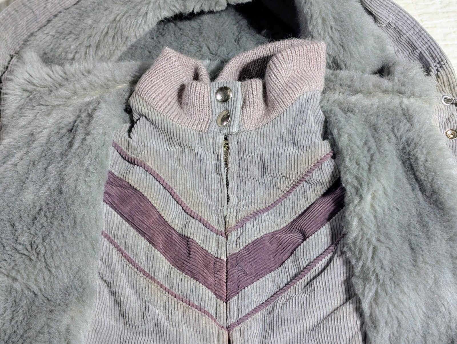 Vintage Mod Maid Coat 60s 70s Women’s SMALL Gray Corduroy Purple Trim Hooded