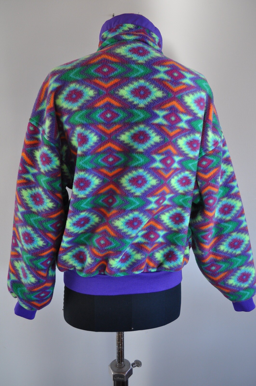 Vintage Izzi Sport Team 1980’s Ski Jacket with Fleece Size Small Retro