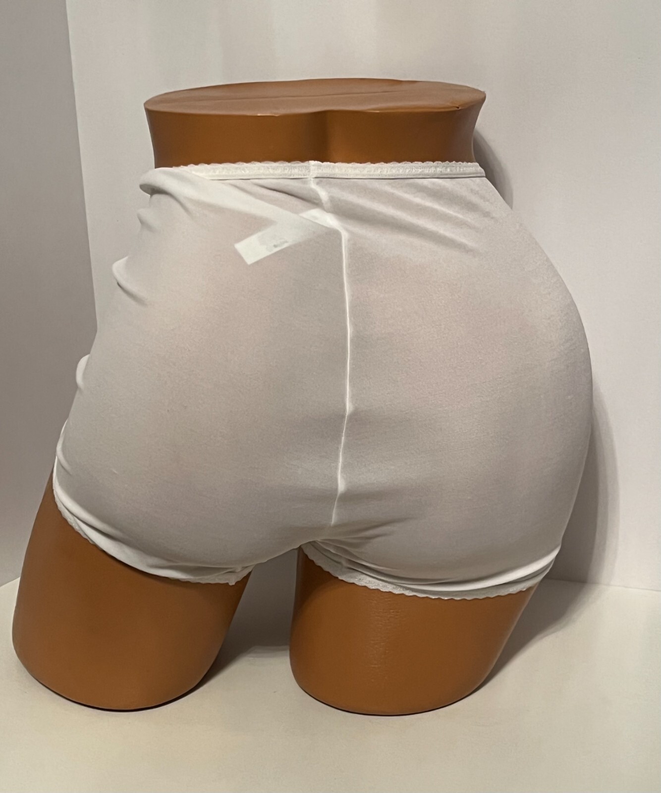Vintage Bali Brief Full Cut 7 White Skimp Skampi Hips 40-41
