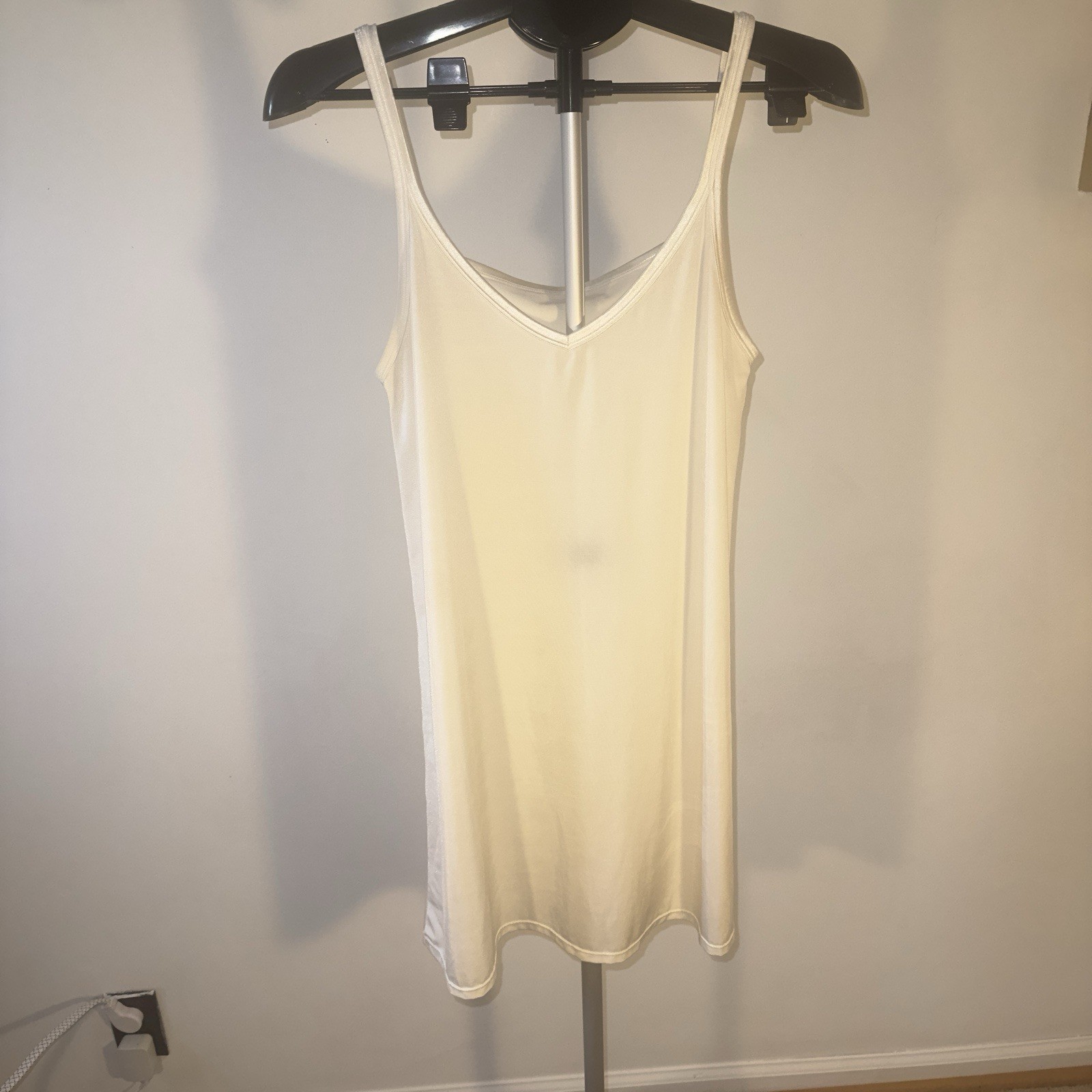 Vanity Fair 18 Inch Whole Slip Sz 36-42