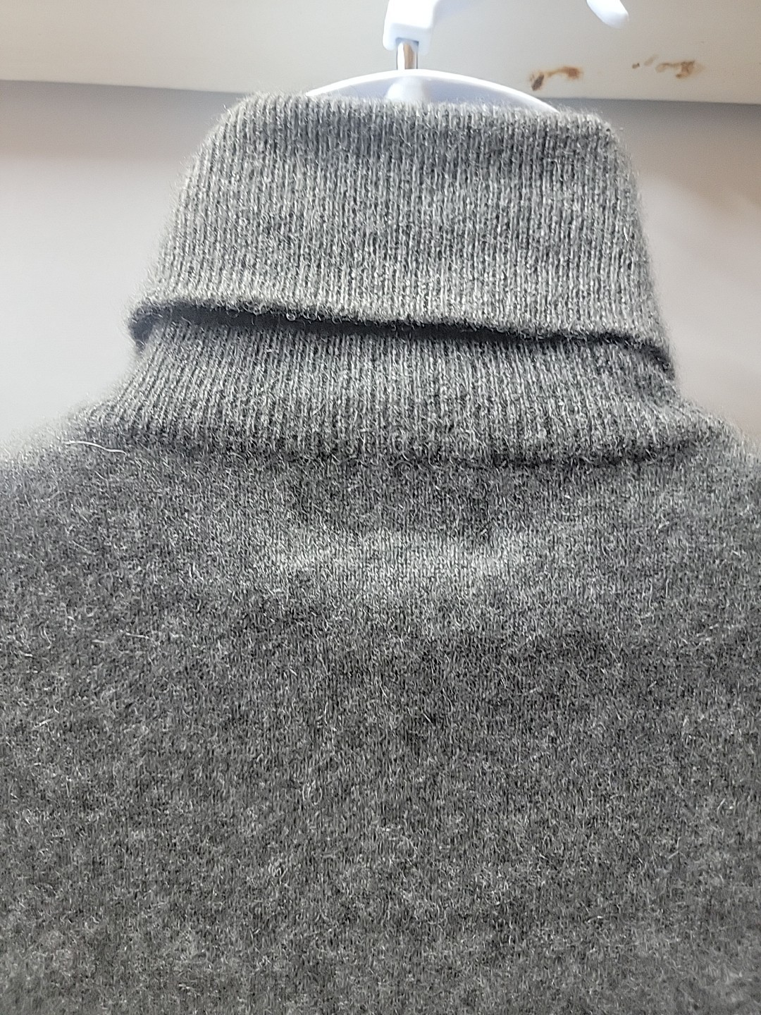 Cashmere Sutton Studios Large Turtle Neck Sweater Made In New Zealand