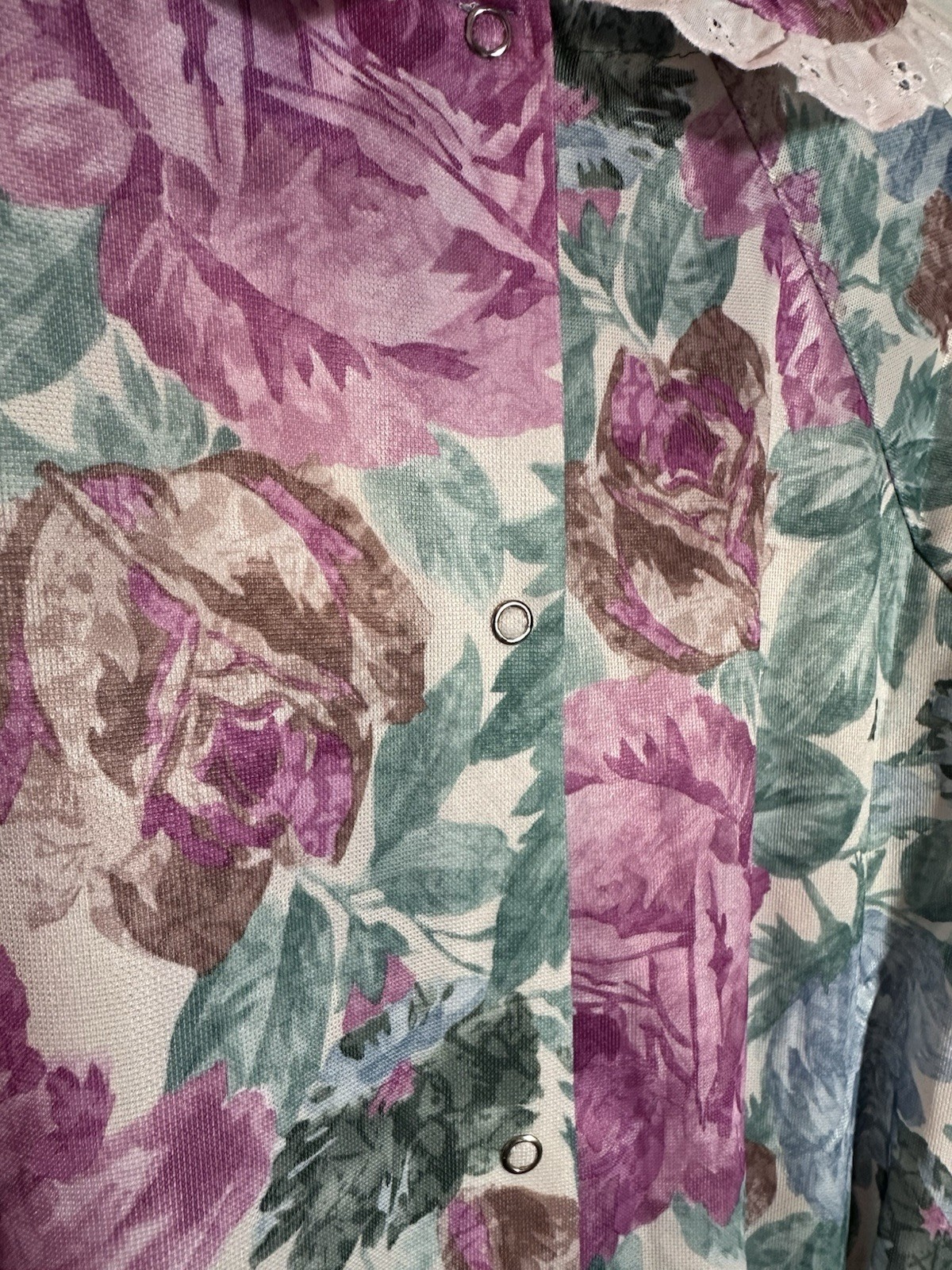 NWT Lady Lindsay Women’s Med Floral House Coat Robe Belted Snap Back Vtg