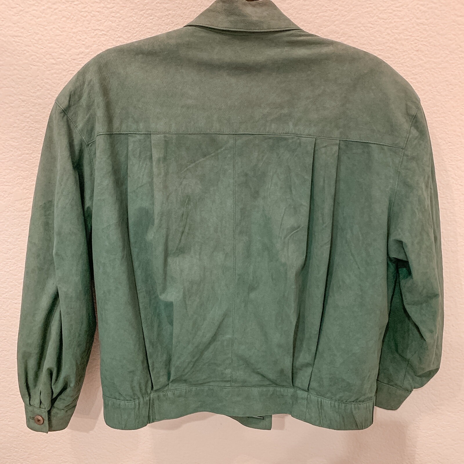 Vintage Women’s Hunter Olive Green Suede Leather Bomber Jacket Size 8 Petite