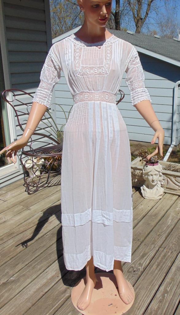 Edwardian 1910s White Fancy Lawn Dress Pin Tucks & Open Work Lace Xs/Sm