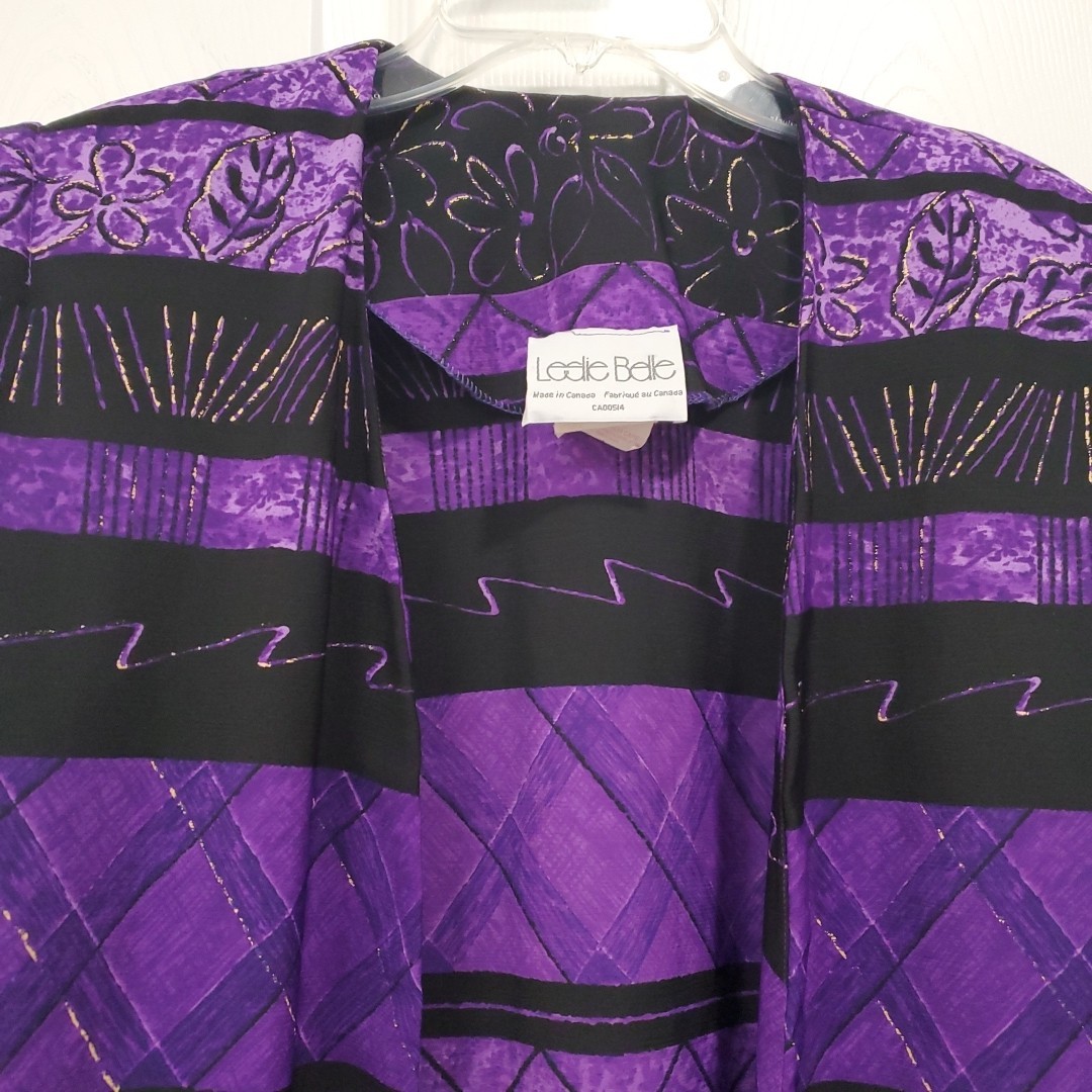 Vtg Leslie Belle Blazer Women’s Sz 16 100% Polyester Purple/Black Made In Canada