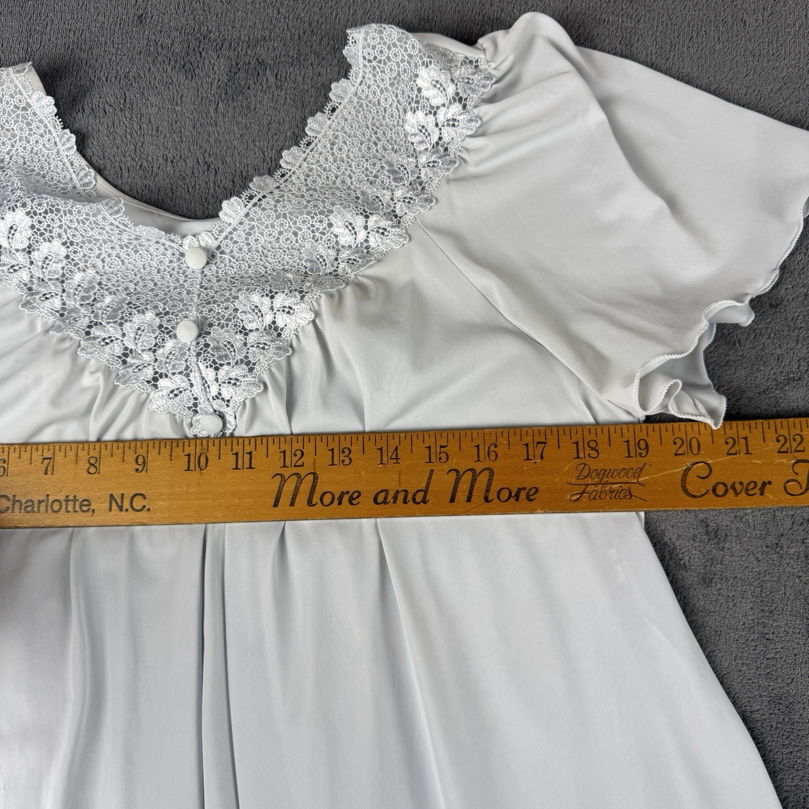 Shadowline Light Blue Midi Lace TrimNight Gown Size SMALL Vintage Feminine Nylon