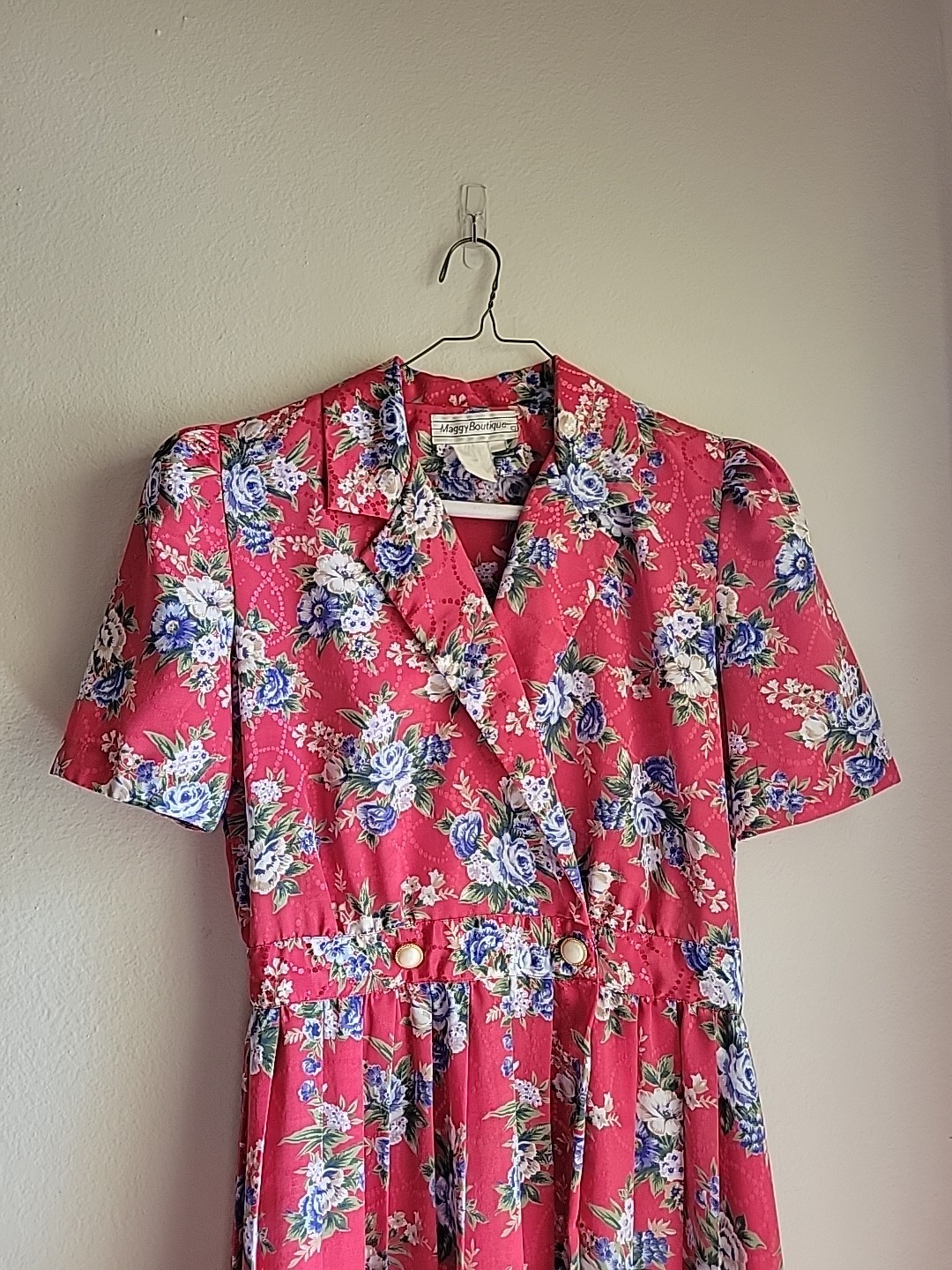 womens vintage secretary midi Collared dress S/M Red Floral Pleated Romantic USA
