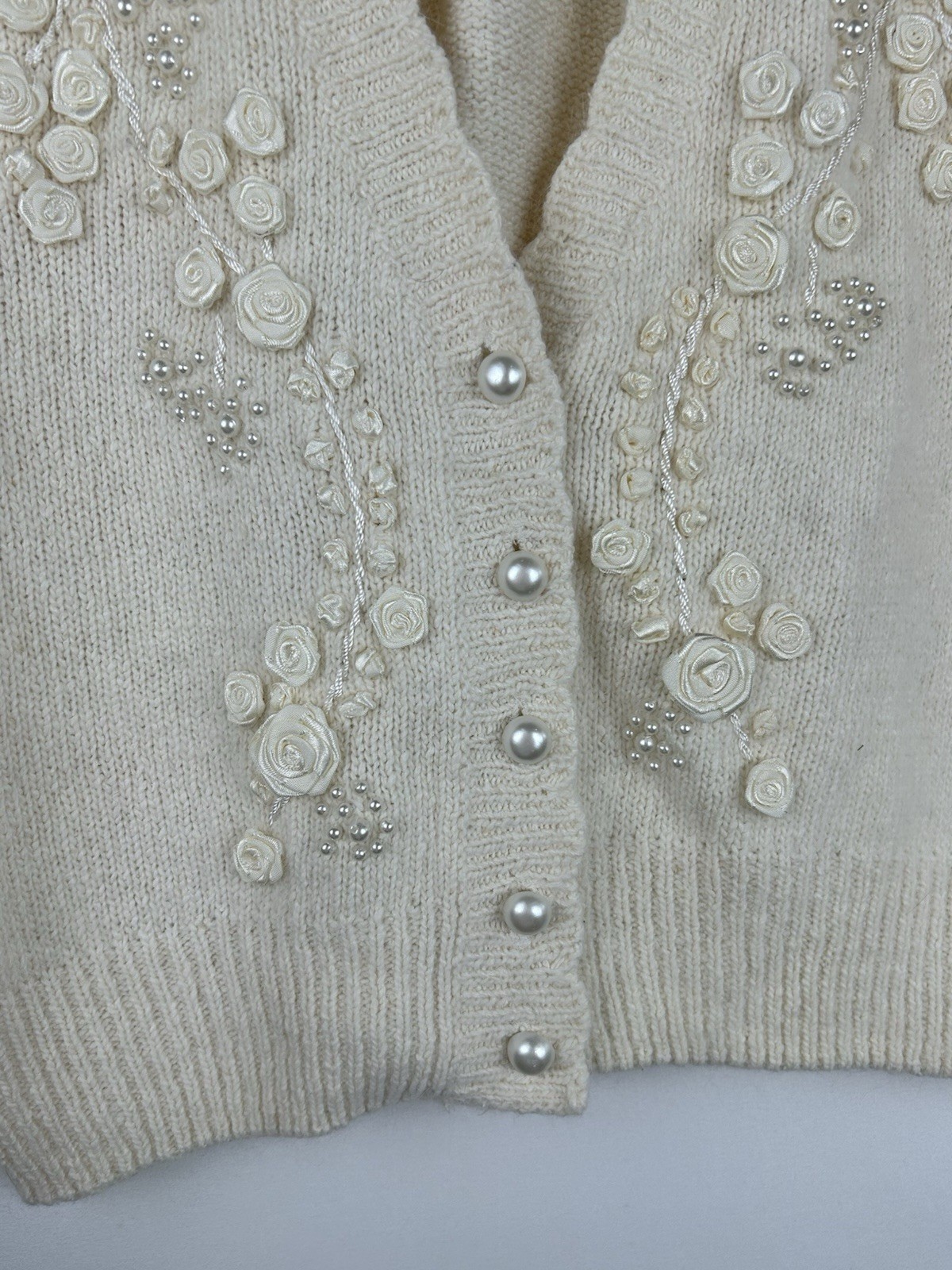 Vtg De Rotchild Sz M Silk Hand-Beaded Cardigan 1960s Faux Pearl Buttons Angora
