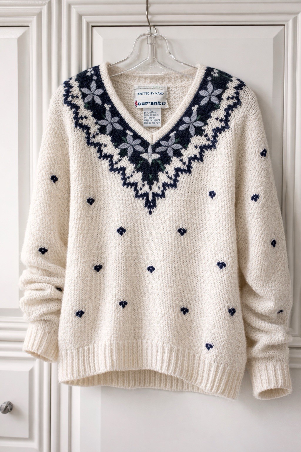 Vintage Currants Hand Knit Fair Isle Sweater Ramie Ivory Navy L 1980s