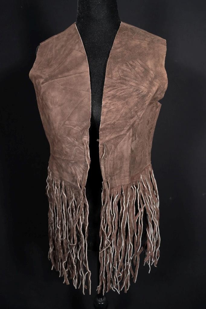 Vintage 1960’s Dark Brown Leather Fringe Vest Size Small Excellent Cond
