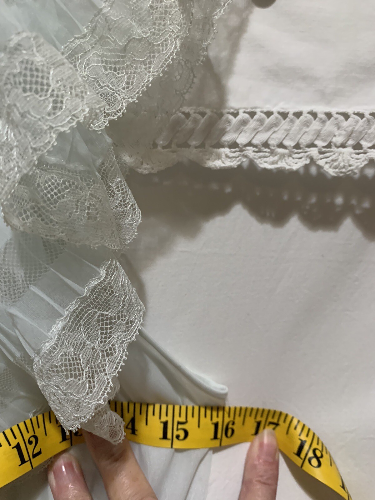 ❤️Vintage 1940s 50s Nightgown Small Sheer Pleated Ruffle Hem Blue Nylon Lace