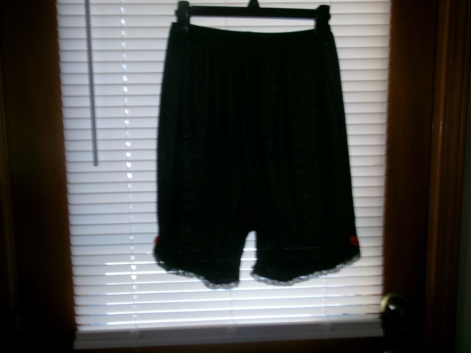 Vtg Vanity Fair Pettipants Black Nylon~ Red Bows Lace Trim Lingerie Sz 7
