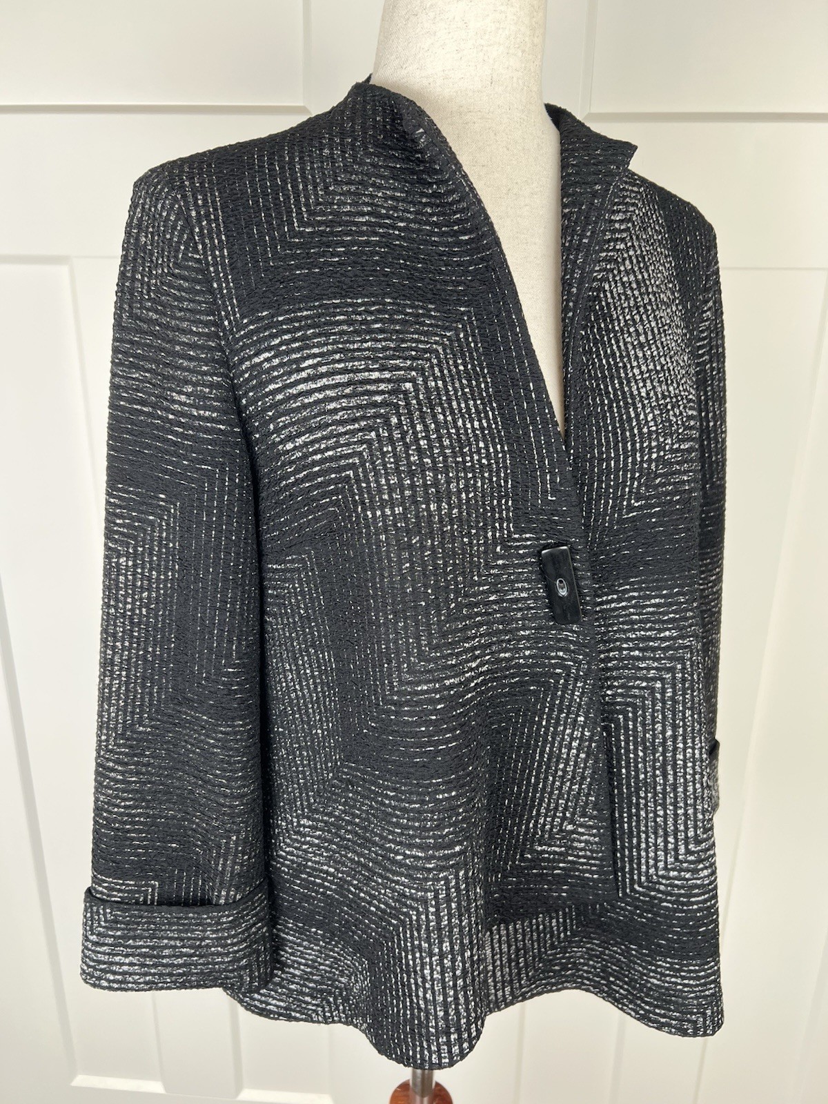 Vintage Joseph Ribkoff Black Silver Textured Knit Jacket Asymmetrical Canada 4