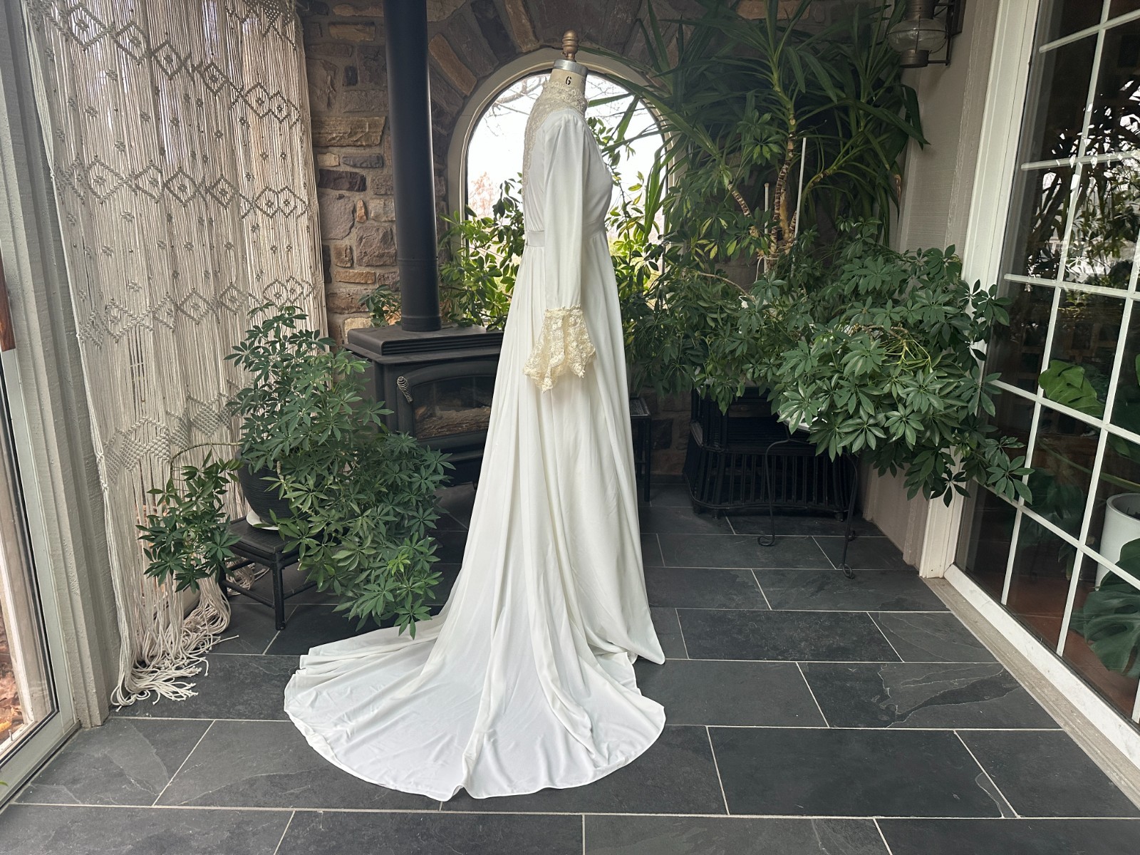 Vintage 1970s Romantic White Ivory Lace Bodice and Flounce Sleeve Wedding Dress
