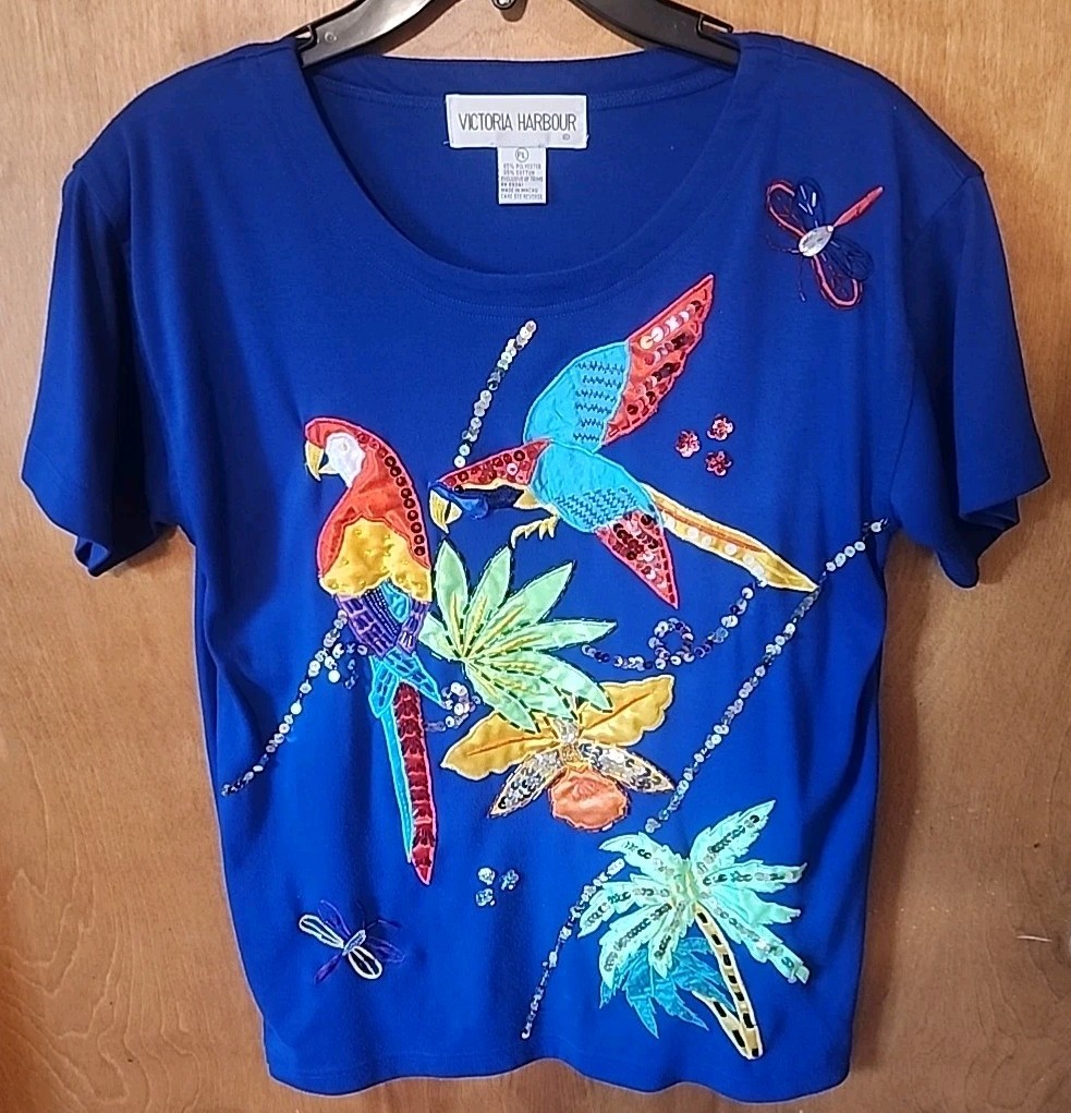 1990s Victoria Harbour Tropical Parrot Resort Birds Vacation Maximalist Shirt PL