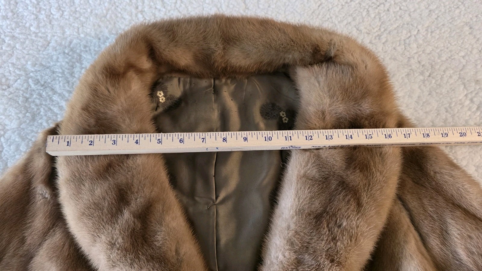 READ Vintage 1950s Genuine Blonde Pastel Mink Fur Capelet Bolero Shawl Collar