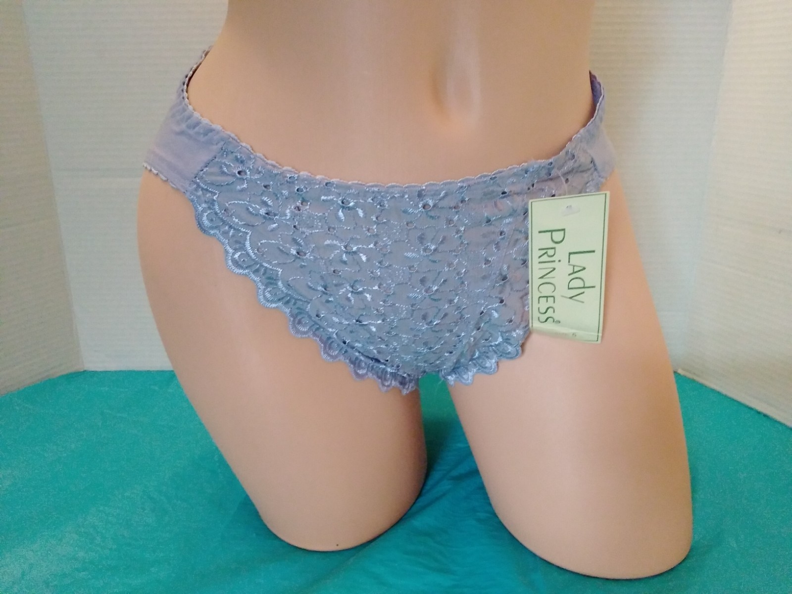 Panties Vintage Lady Princess Purple Lavender Lacey High Leg Bikini Size 5