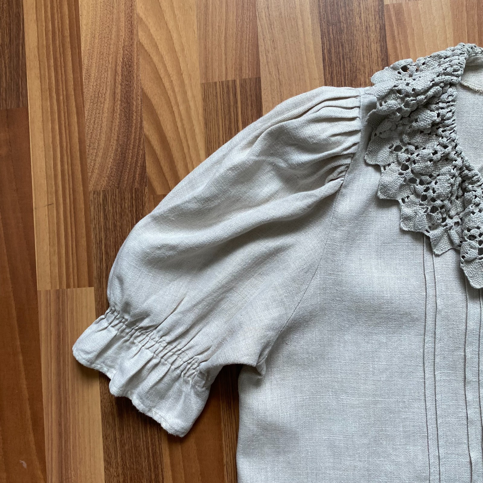 100% Linen Vintage Puff Sleeves Blouse Button Front Bavarian Romantic Folk 42