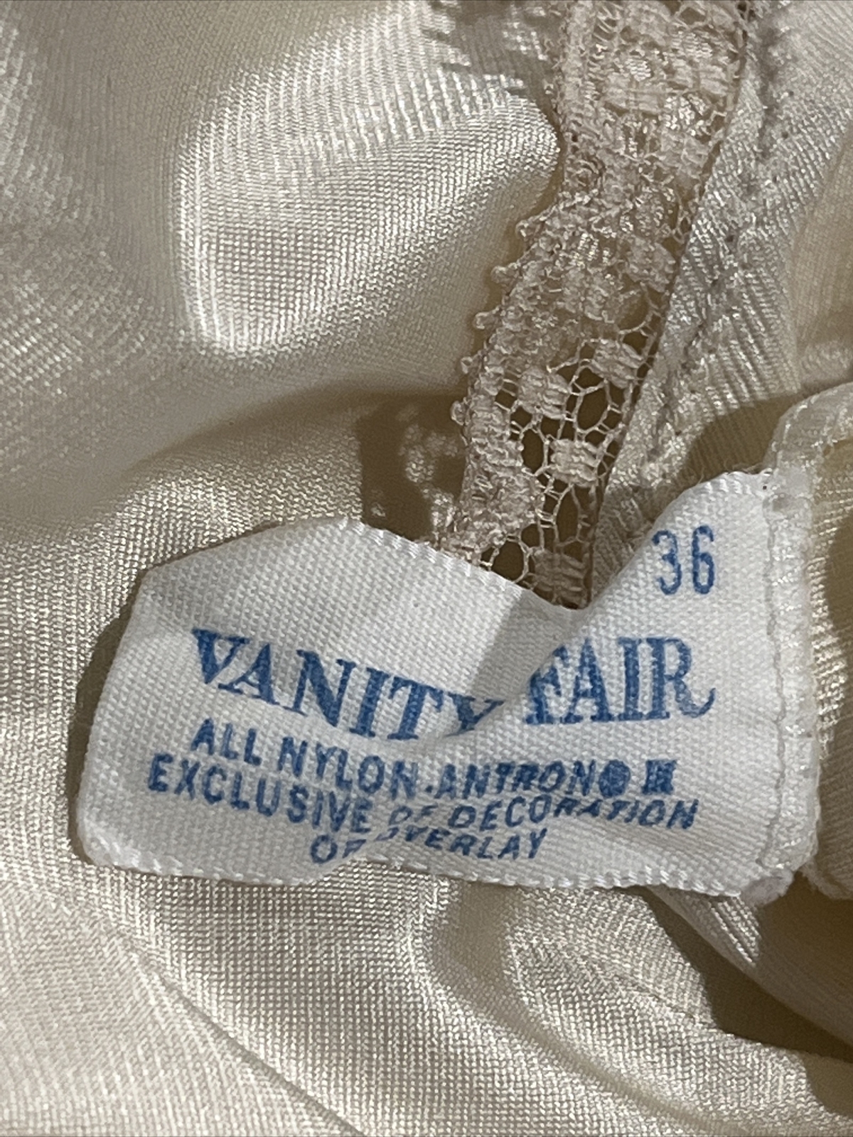 Vintage Slip Women’s 36 Full Ivory With Lace Trim Adjustable Straps