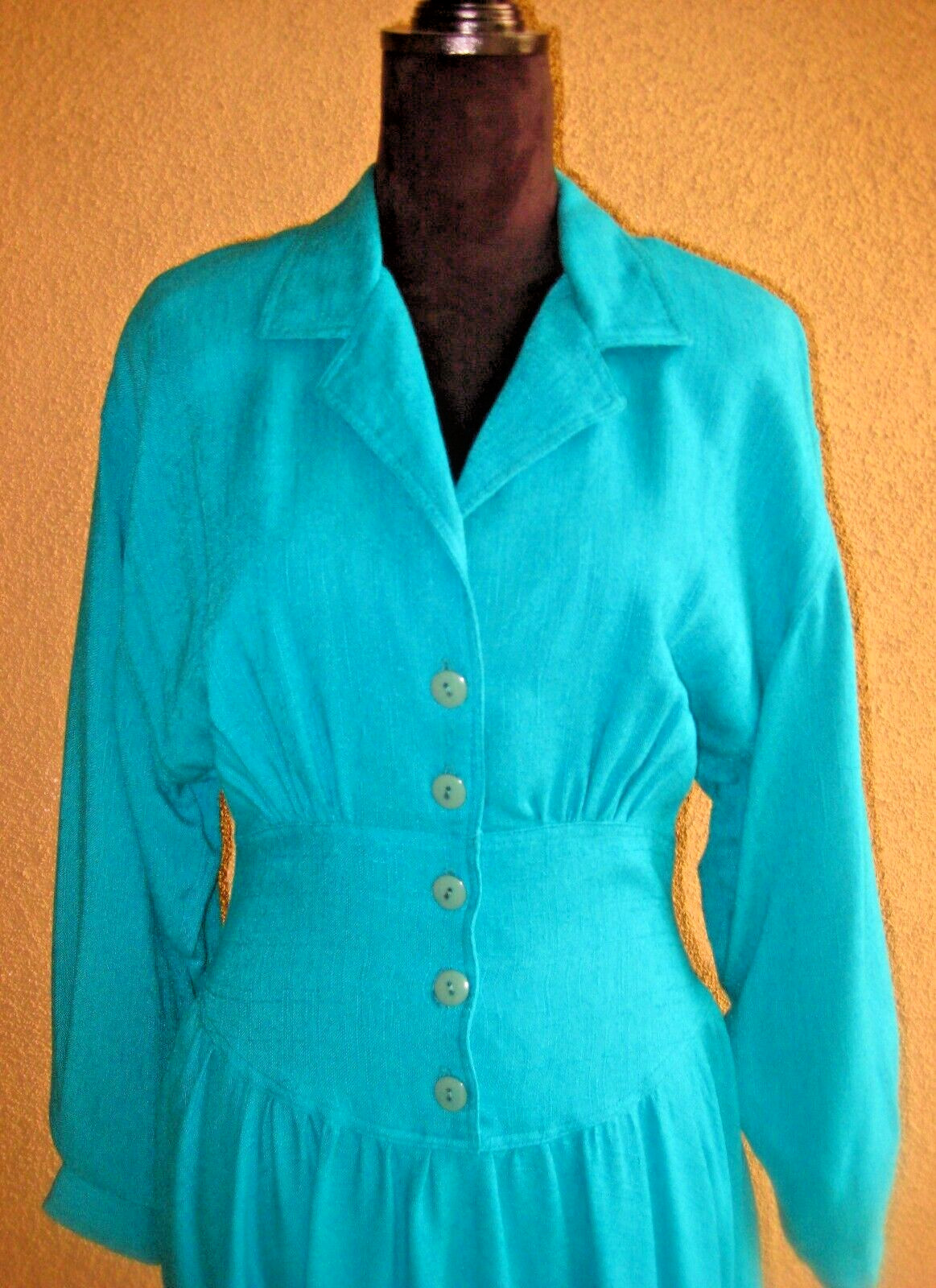 Vintage Secrets 80s rayon/flax kelly green fit/flare button front midi dress 6