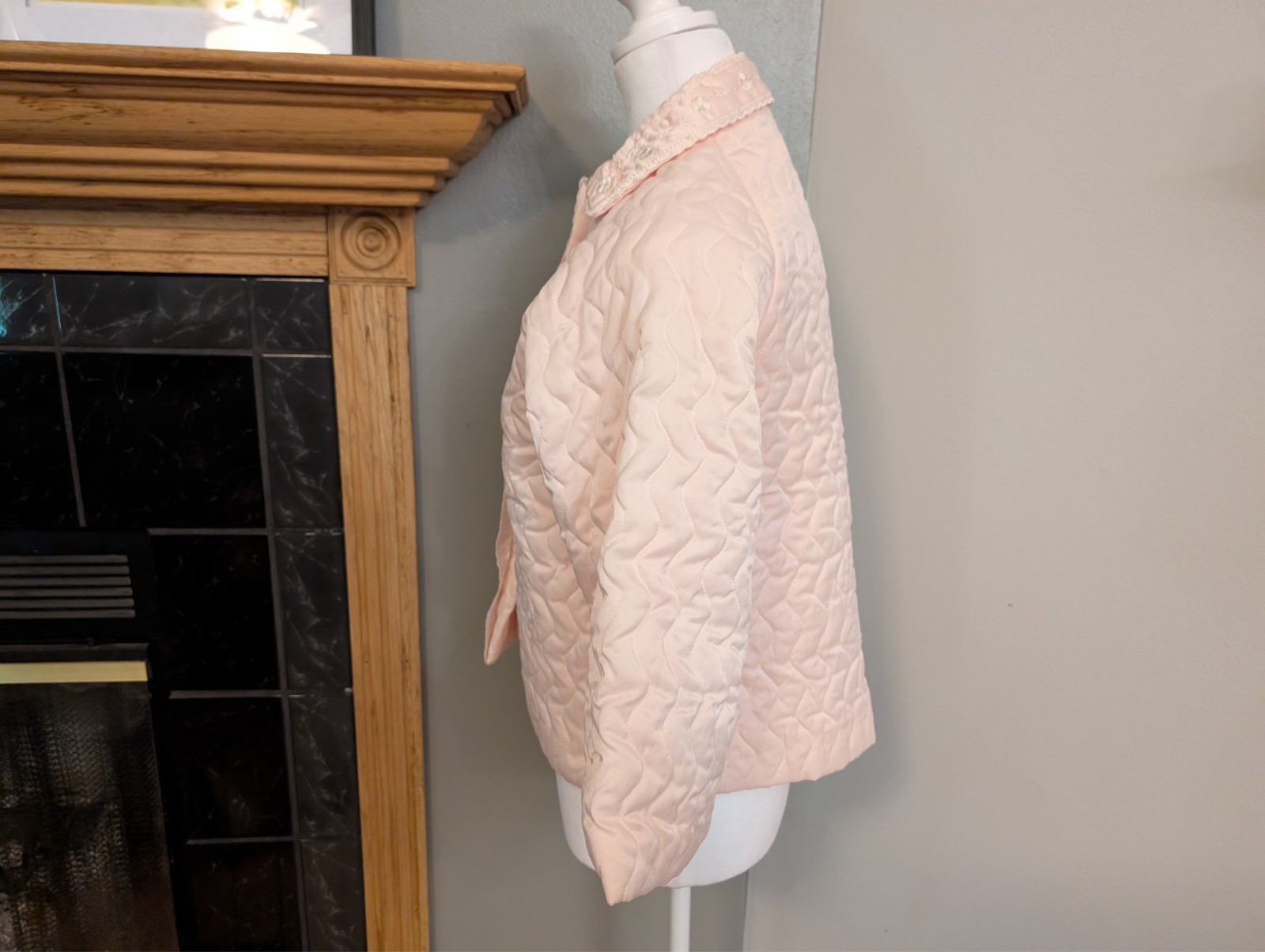 Vintage Ariel Baby Pink 60s Lounge Wear Bed Jacket Size 4/6 Small