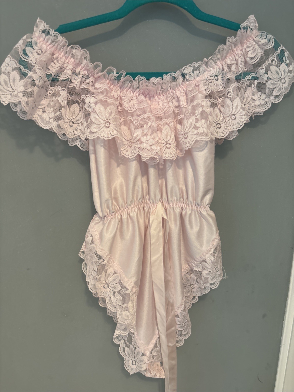 Dolores Poirette Vintage ILGWU Pink Lace Teddy Romper Bodysuit Sz Small