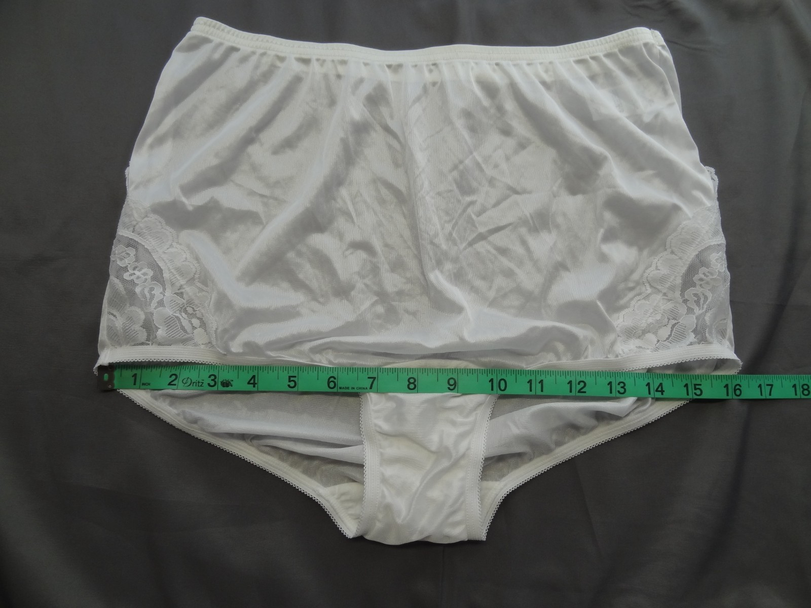 Vanity Fair 7 44 100% Nylon Satin Sheer Hi-Waist Brief Panties White VTG 13-001