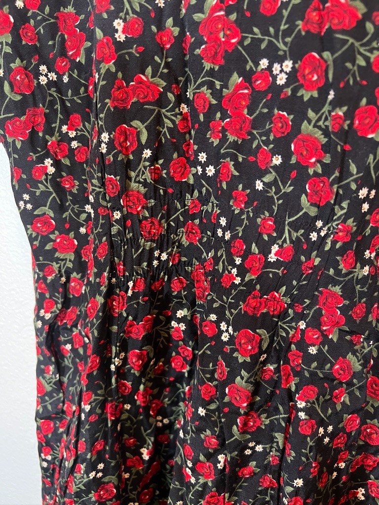 Vintage Dress Caroline Wells Floral Prairie Cottagecore Modest Midi Red Rose
