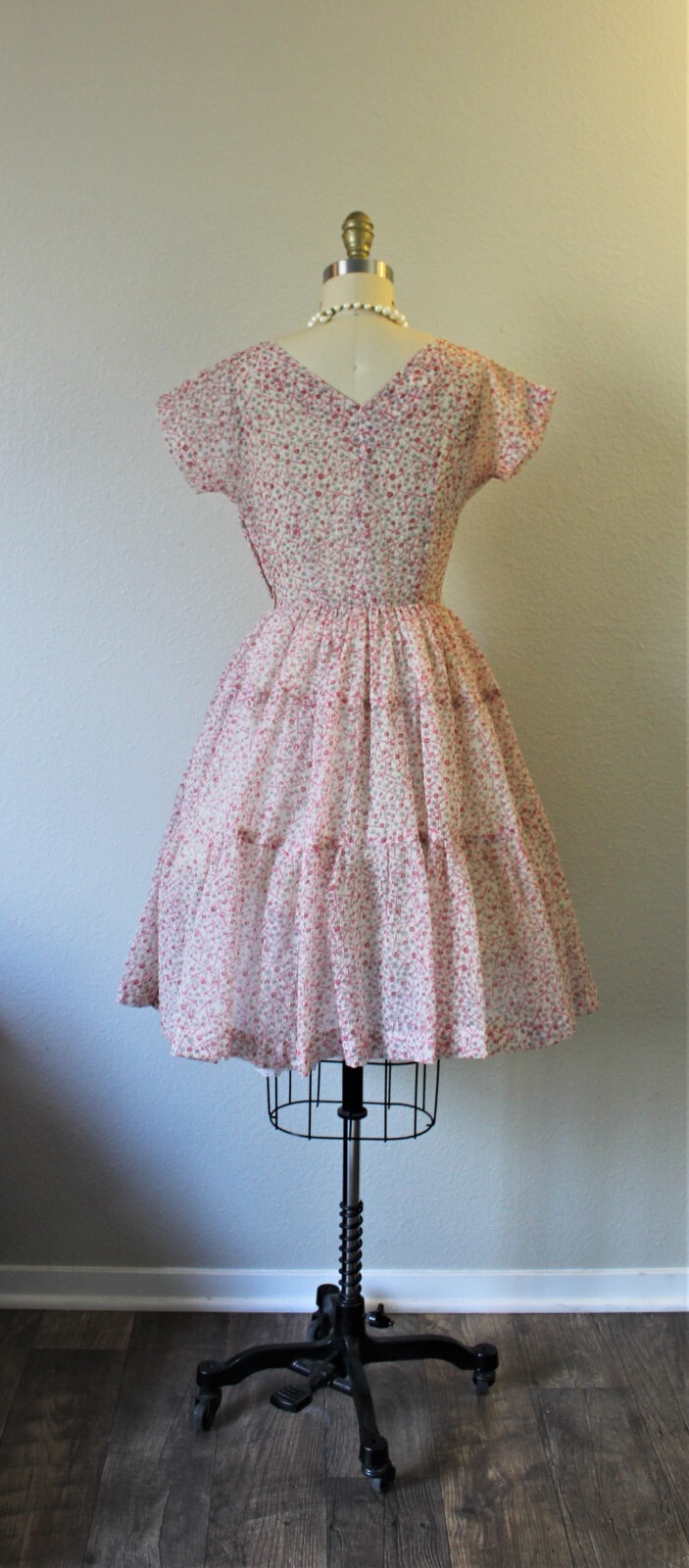 Vintage 50s Jonathan Logan Sheer crepe seersucker atomic novelty print dress