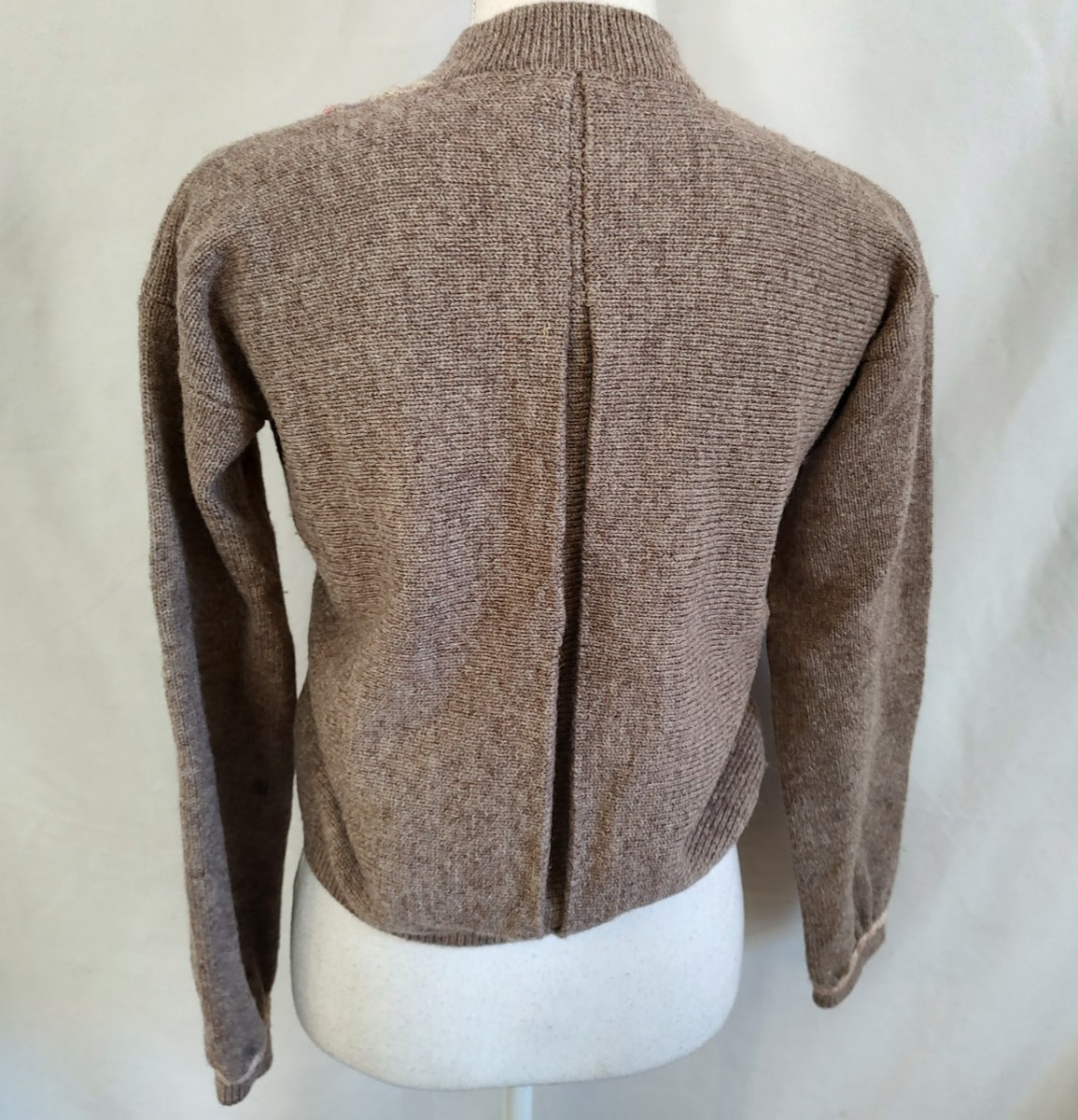 Vintage 60’s Angie Dix Sweater Cardigan 100% New Wool Fancy Knit Rose Gray Small