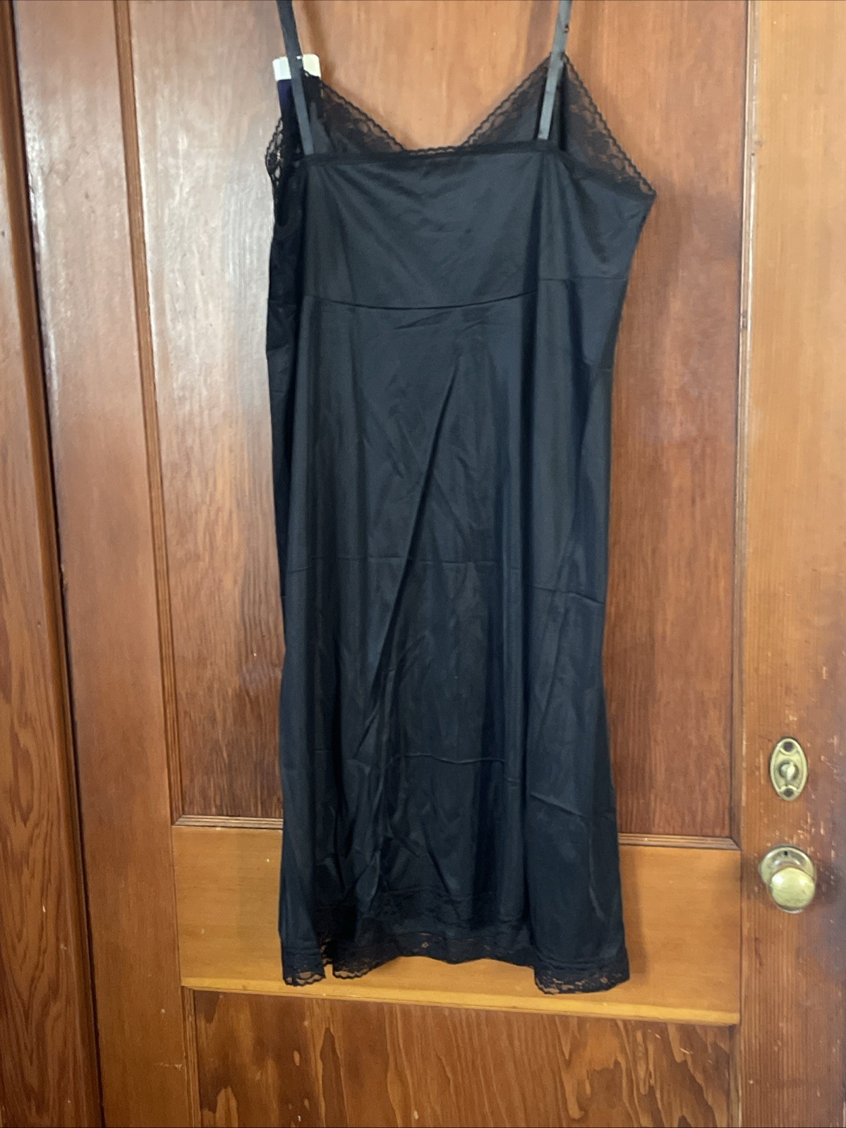 New Vintage Vanity Fair Rosette Lace Full Slip – 10-103 Black