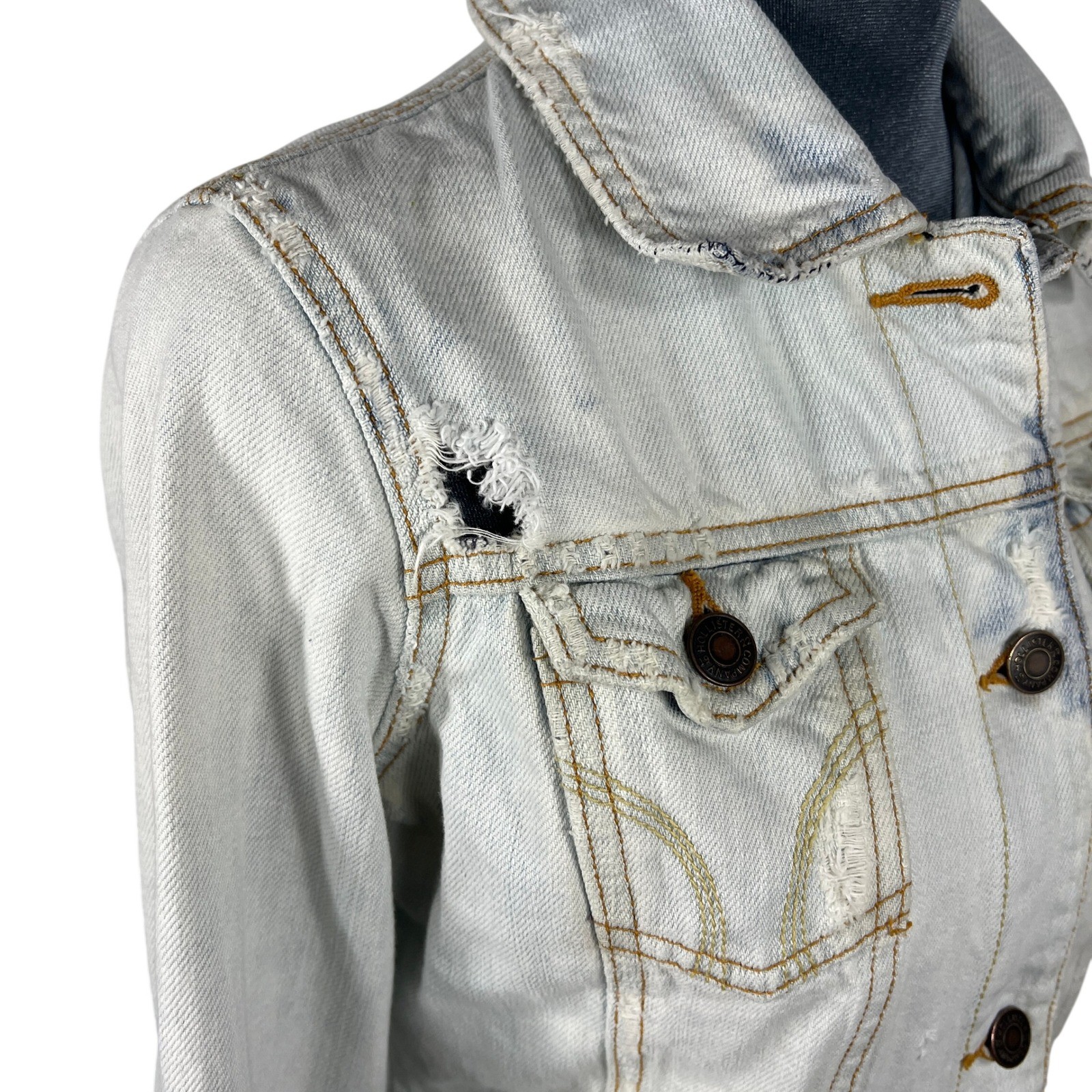 Hollister HCO Y2K Denim Jacket XS/S Trucker Distressed Bleached Thrashed Grunge