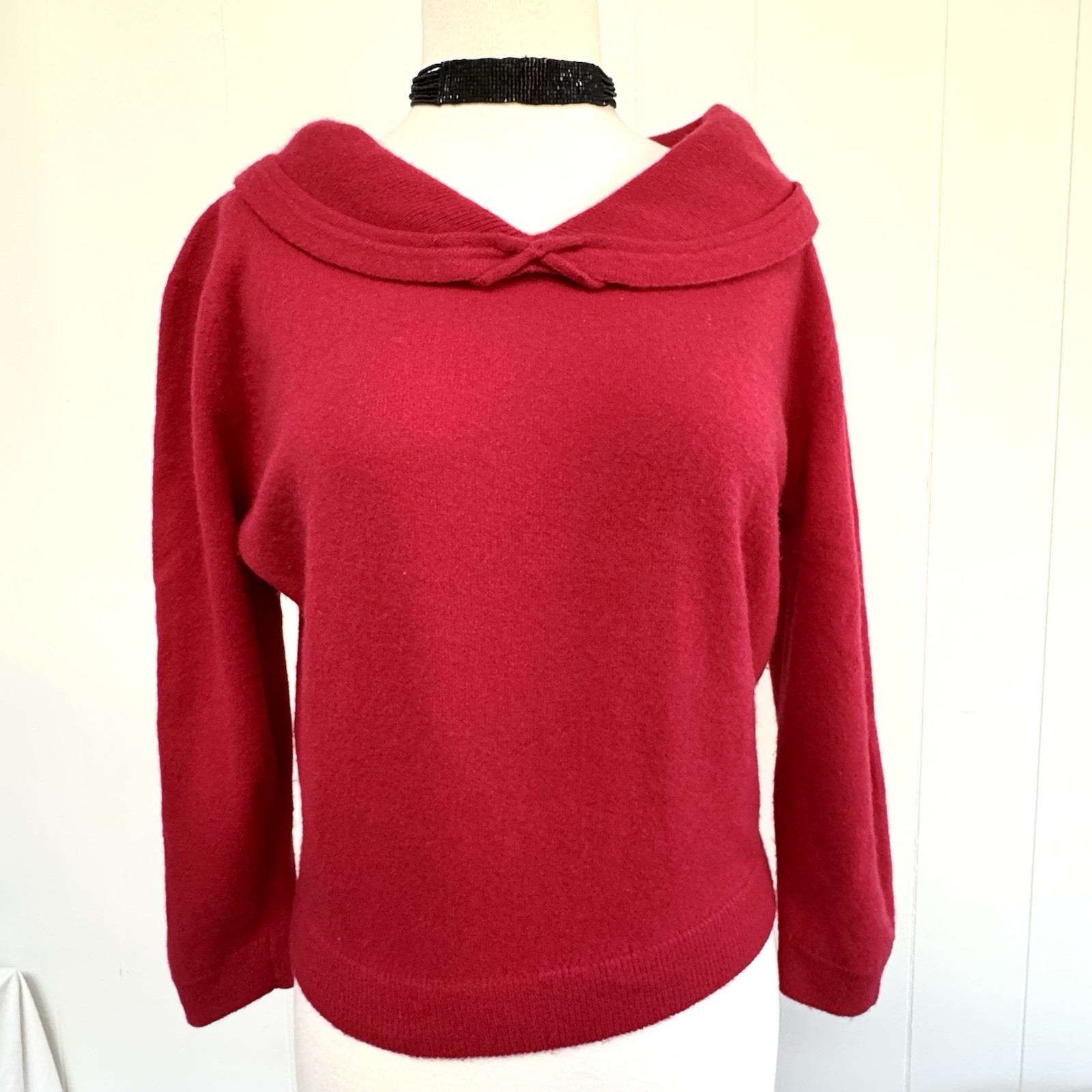 Vintage 1950s Dalton 100% Virgin Cashmere Soft Sweater Girl Peter Pan Collar Red