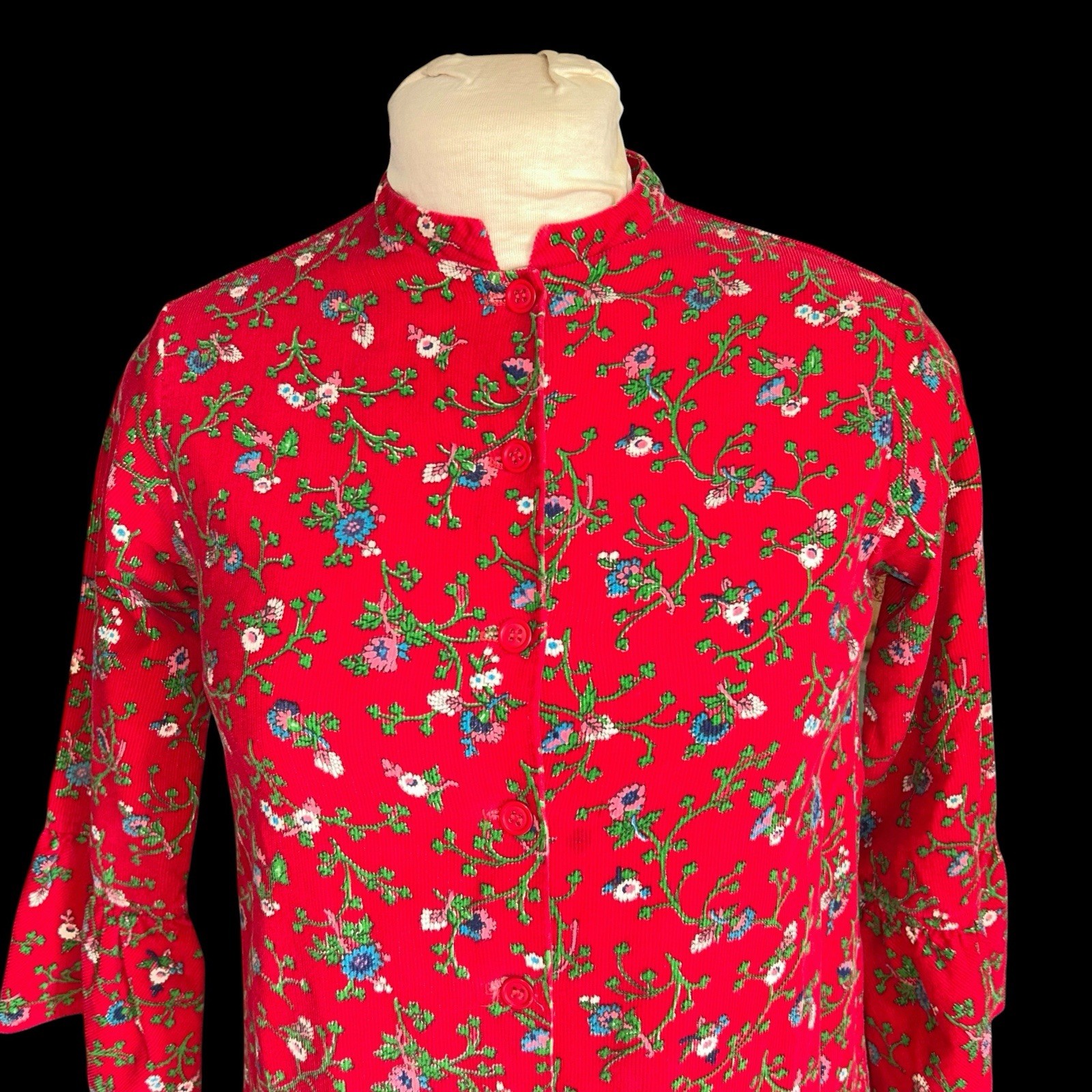 VNTAunt Abigail’s Attic Red Floral Corduroy 3/4 Bell Sleeve Vintage House Coat S