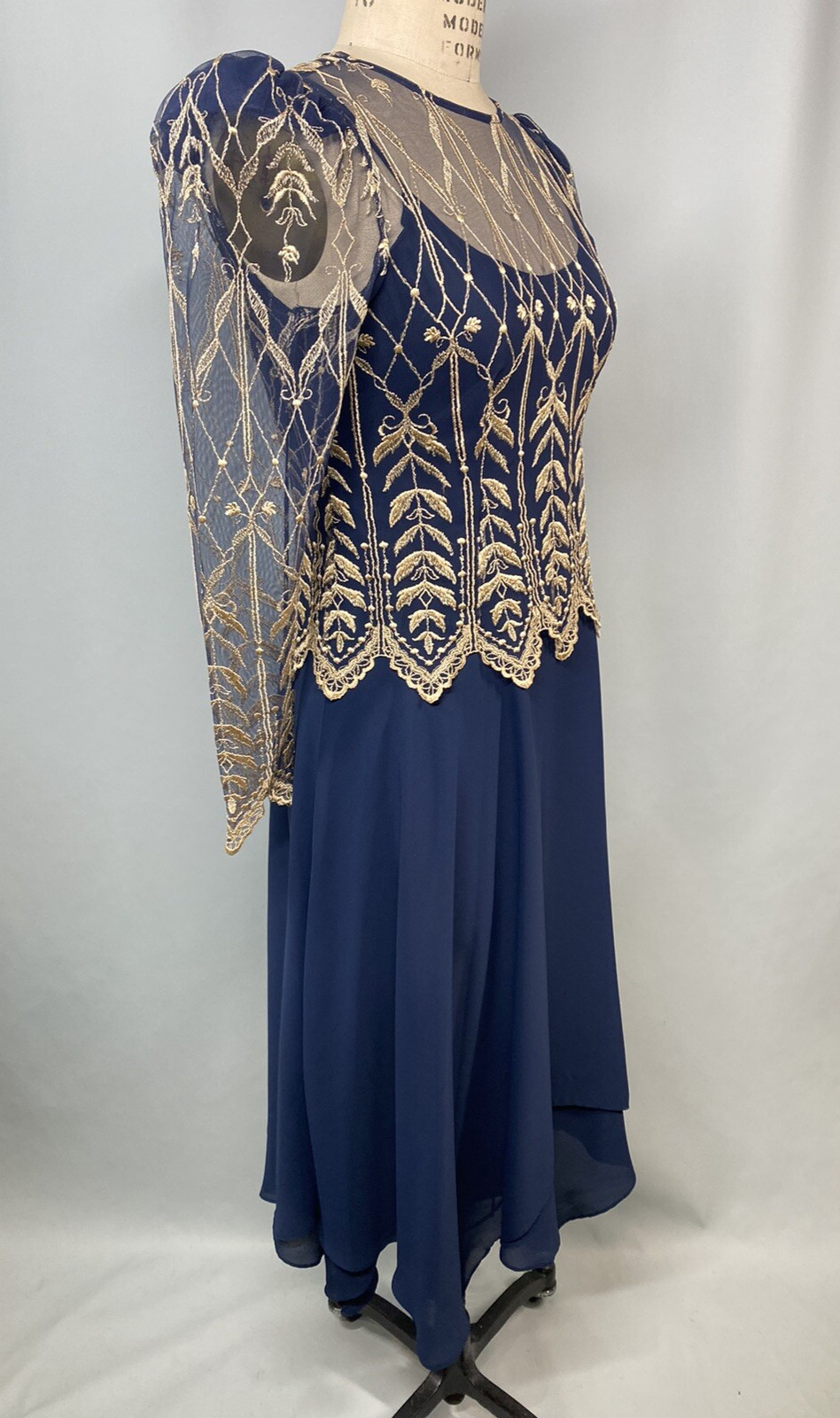 Vintage Dress SIZE SMALL 7 /8 navy blue gold CACHET lace 70s 80s 40s georgette