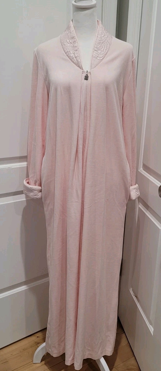 VTG Diamond Tea Women Size S Luxury Vtg Robe Nightgown Pink Velvet Zip