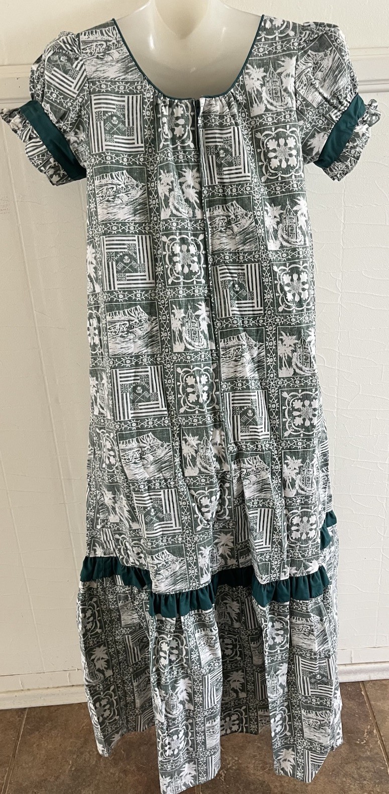 Vtg 1980s 90s REYN SPOONER Green Hawaiian Lahaina Sailor Print Mumu Muumuu-Sz XS