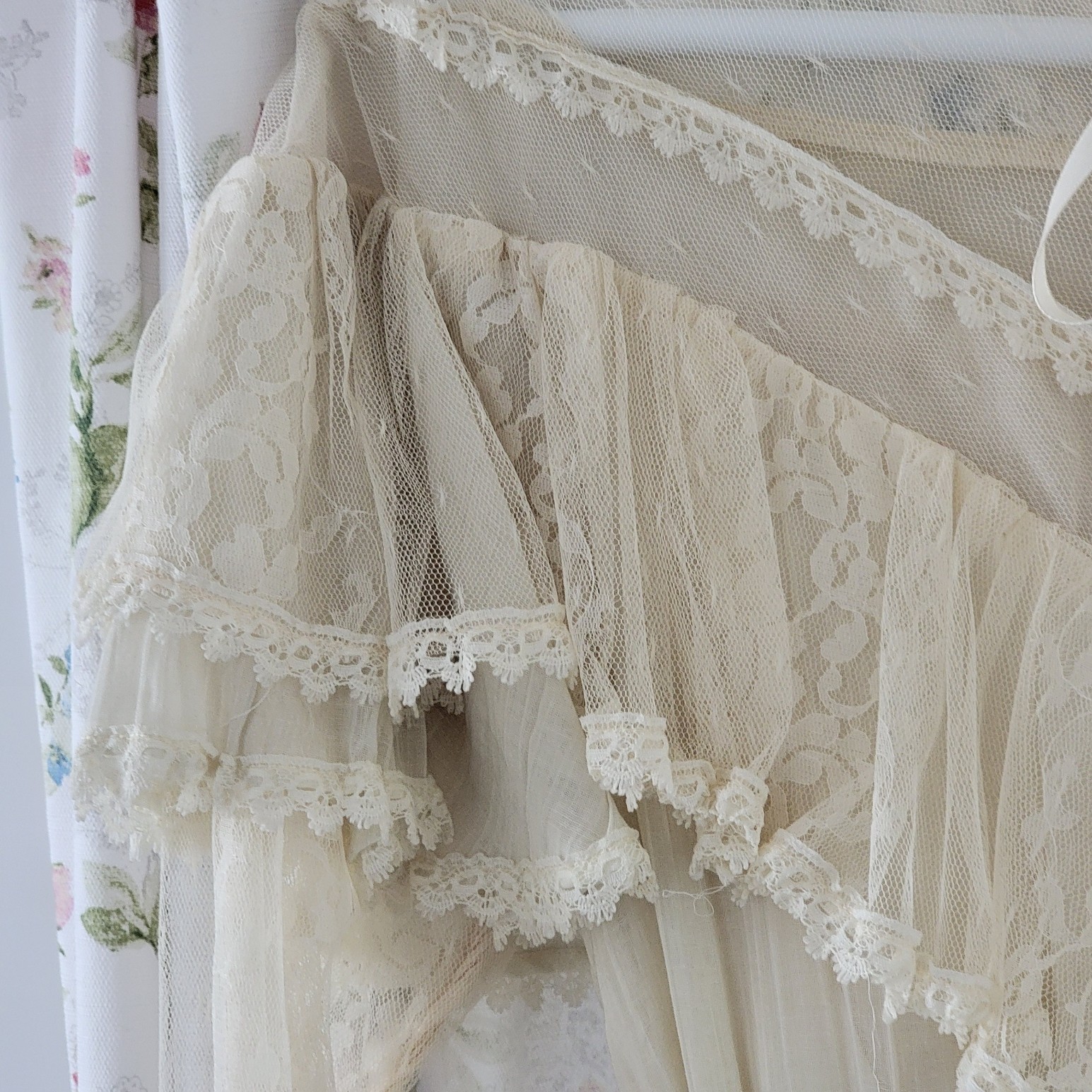 Gunne Sax 1970s Ivory Lace Pearl Prairie Cottage Core Victorian Wedding Dress 9