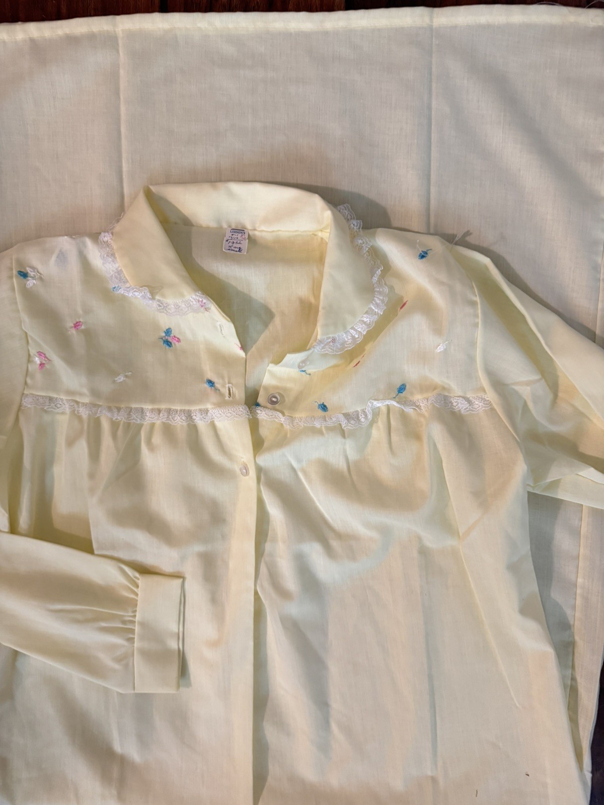 Vintage Yellow Embroidery Top 3 Button Down NightGown – Small 52”Long