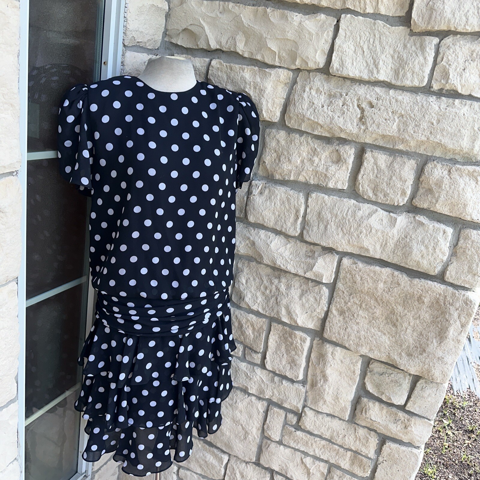 vintage liz roberts dress Polka-dot Size 6 Used Mary Ann Lamonte