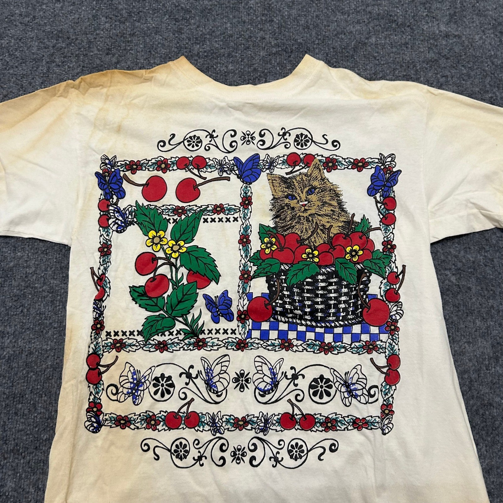 Unbranded T-Shirt Womens Size M Vintage Cat Cherry Graphic Stained Distressed
