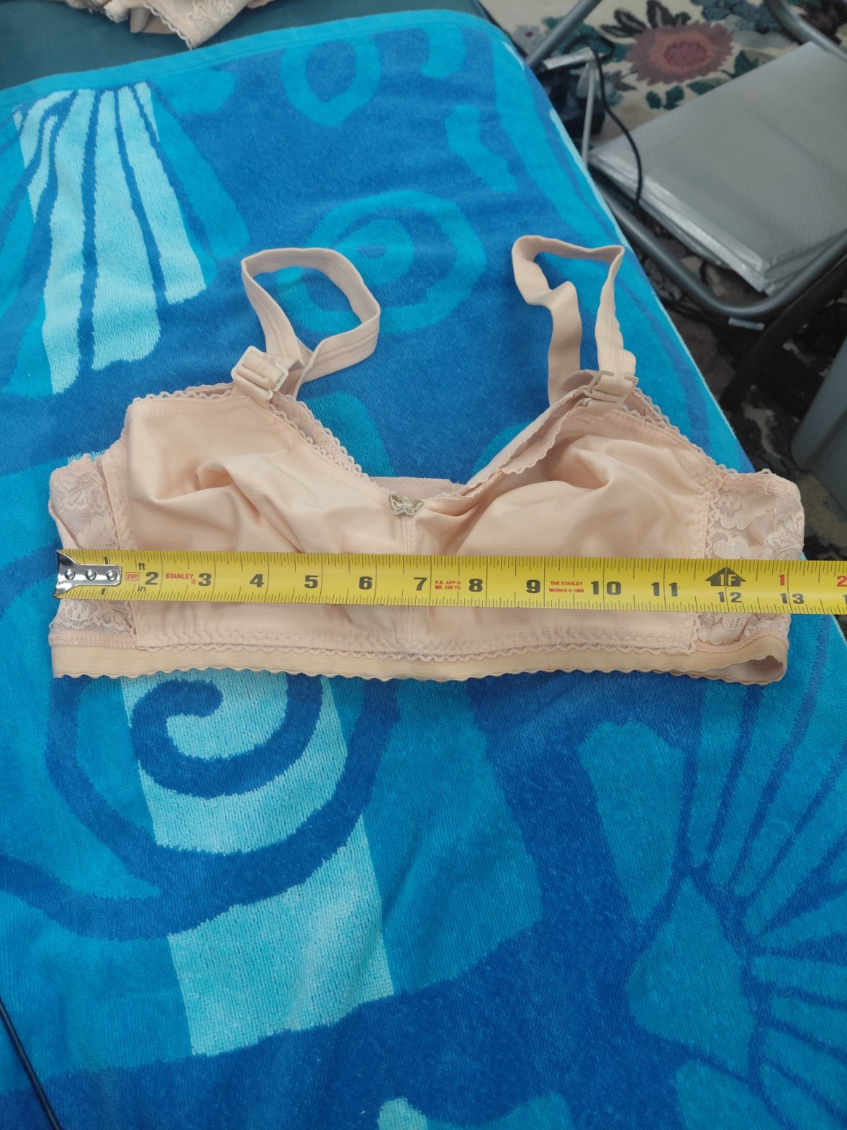 Vintage Lady Cameo Lingerie Bra Size 36E